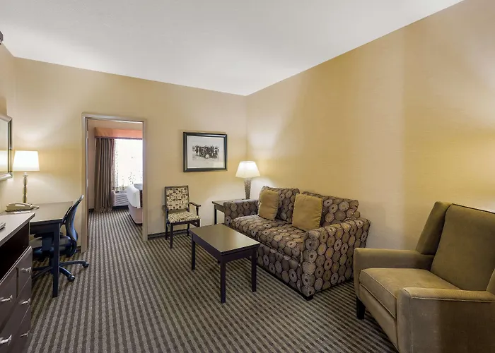 Best Western Sunrise Inn & Suites