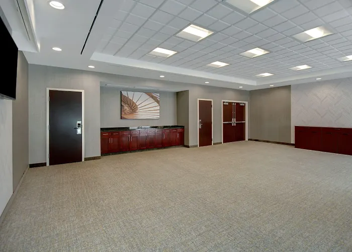 Springhill Suites By Marriott Erie