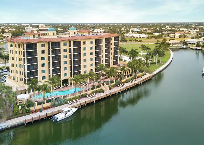Holiday Inn Club Vacations Sunset Cove Resort