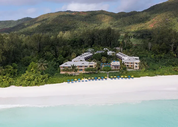 Acajou Beach Resort