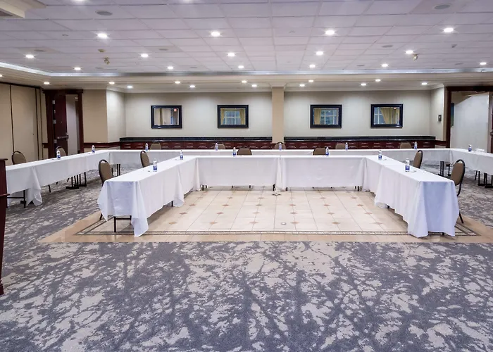 Hilton Garden Inn Niagara-On-The-Lake