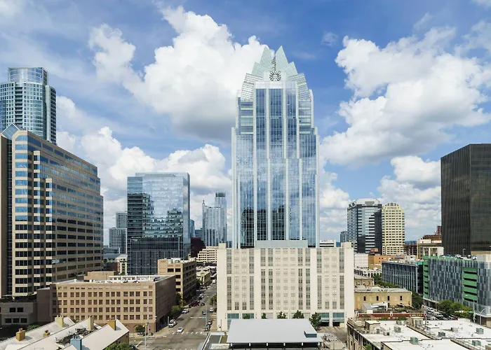 Residence Inn Austin Downtown / Convention Center