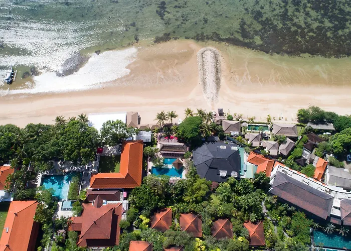 Puri Santrian Beach Resort And Spa