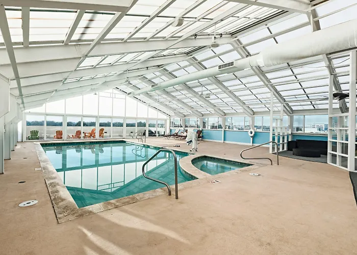 Ocean Sands Resort, Oceanfront, Virginia Beach By Vacatia