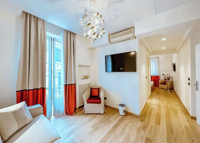 Hotel Jolanda