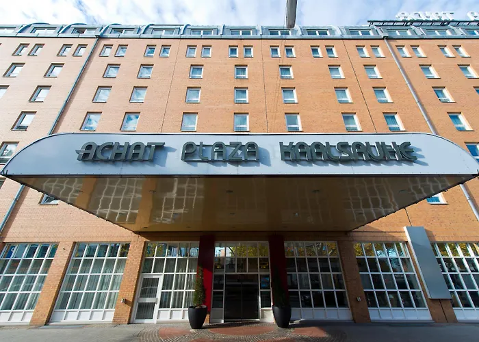 The Q - Quadro City Hotel