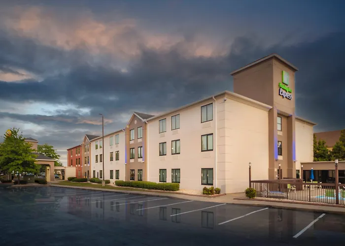 Holiday Inn Express Clayton Southeast Raleigh By Ihg