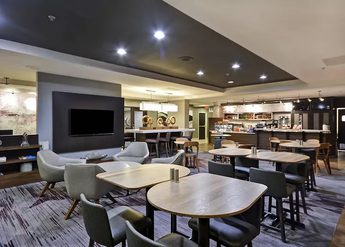 Courtyard By Marriott Dalton