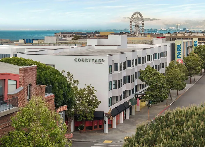 Courtyard By Marriott Fishermans Wharf