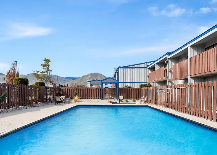 Best Western Chieftain Inn