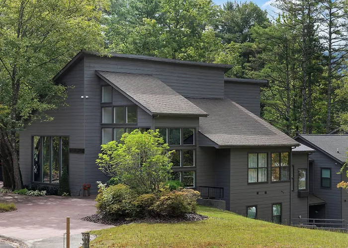 Club Wyndham Resort At Fairfield Sapphire Valley