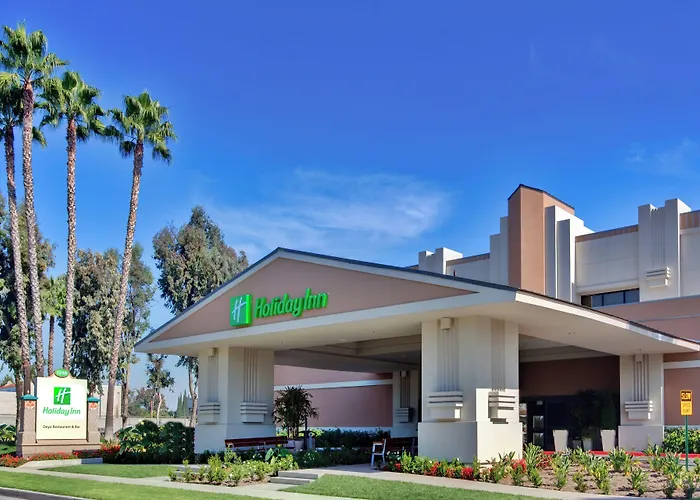 Holiday Inn Hotel & Suites Anaheim By Ihg