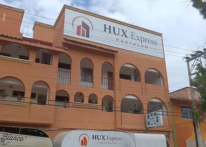Hux Express-Huatulco