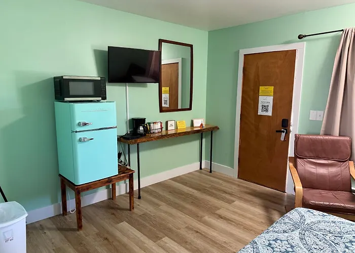 Bay Port Lodging