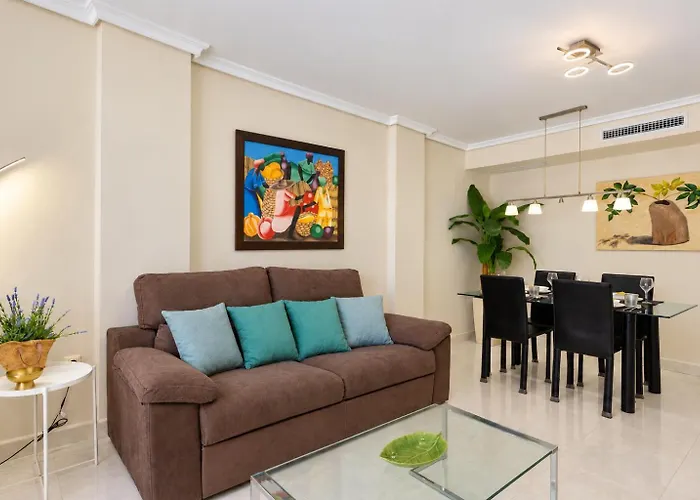 Apartamento Nuevo con Gran Terraza y Wifi en Canet