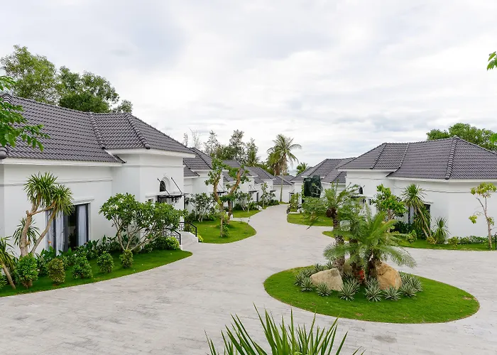 Seaside Boutique Resort Quy Nhon