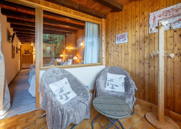 Hotels Les Catrems & Le Montagnou