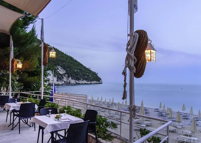 Hotel Baia Delle Zagare