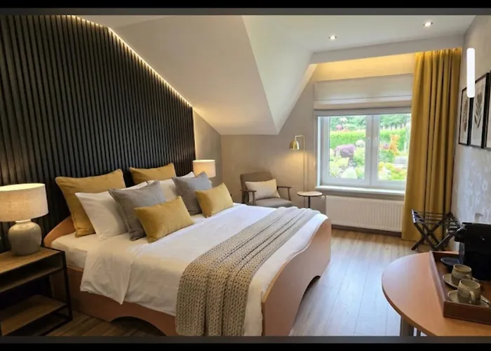 Brydar With Sauna, Swimming Pool And Jacuzzi