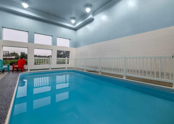 Days Inn By Wyndham Leamington