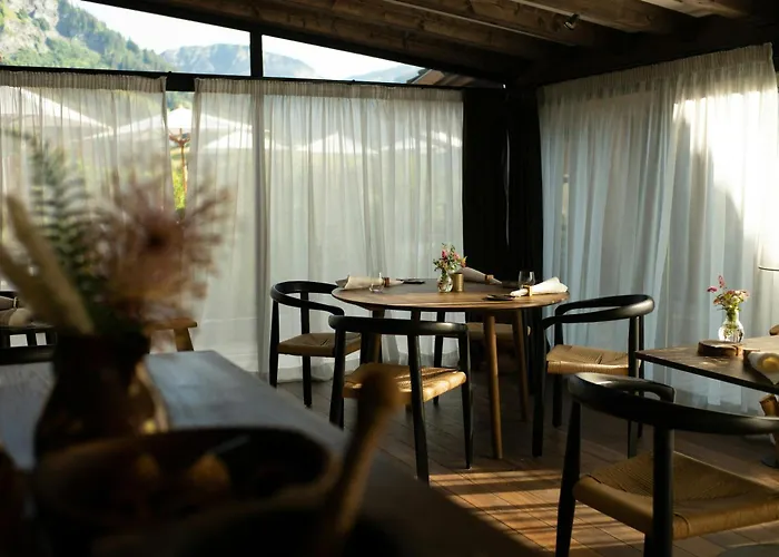 L'Alpaga, A Beaumier Hotel