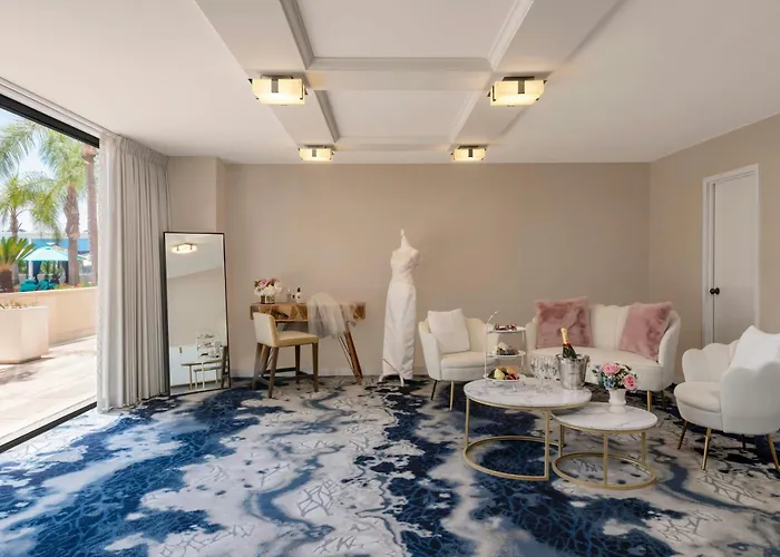 Renaissance Newport Beach Hotel