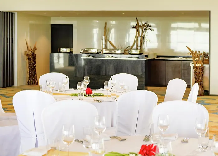 Hilton Fiji Beach Resort And Spa