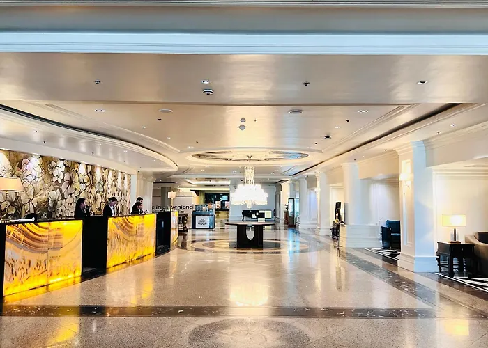 Grand Regal Hotel Davao