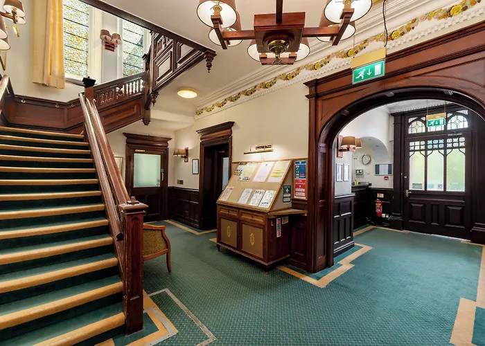 Windermere Manor Hotel