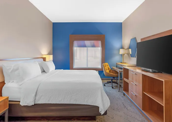 Holiday Inn Express & Suites Hot Springs By Ihg