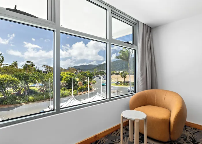 Airlie Beach Hotel