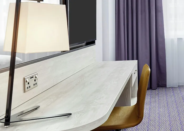 Leonardo Hotel Swindon