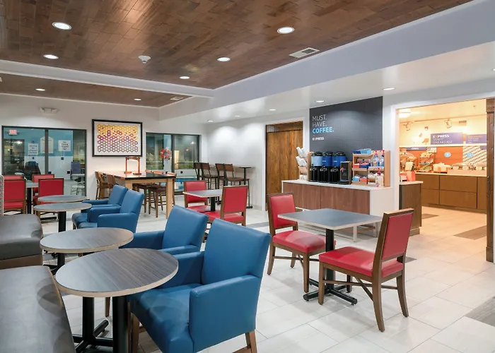 Holiday Inn Express Hotel & Suites Elkins By Ihg