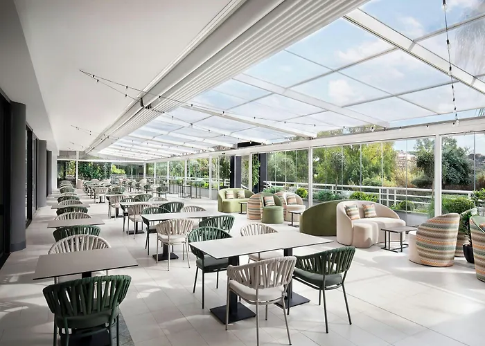Courtyard By Marriott Rome Central Park