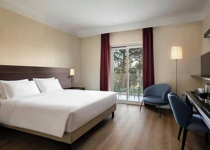 Courtyard By Marriott Rome Central Park