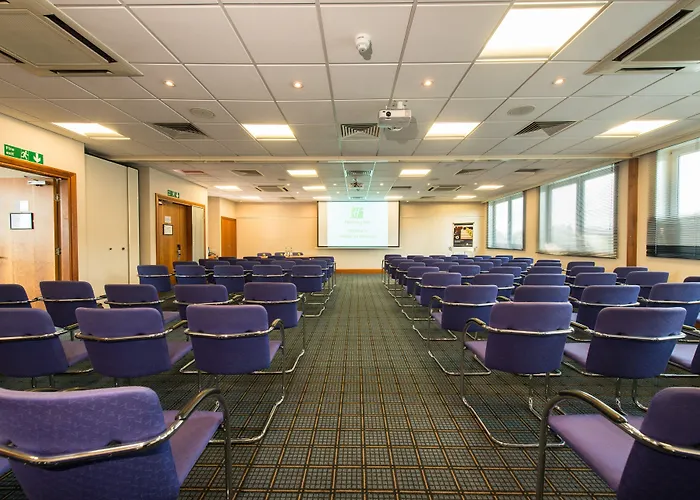 Holiday Inn Edinburgh Zoo By Ihg