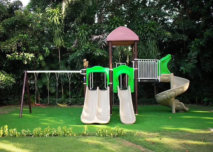 El Embajador, A Royal Hideaway Hotel