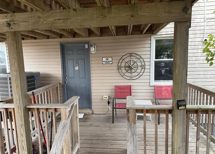 Jd Apartment And House