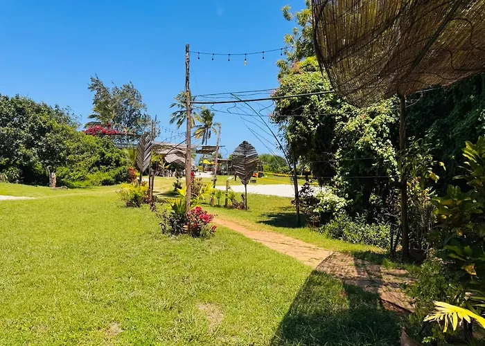 Salty'S Kitesurf Village