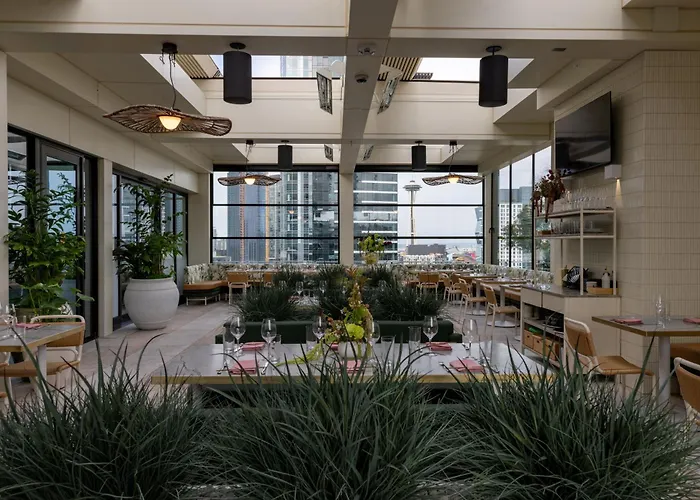 Level Hotel Seattle Downtown South Lake Union