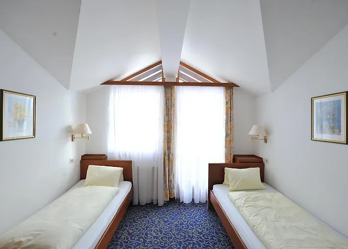 Salzburgerhof Jugend- Und Familienhotel