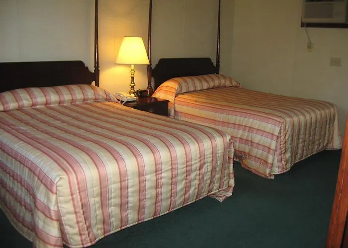Lockport Inn And Suites