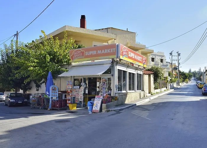 Kalamaki Apartments