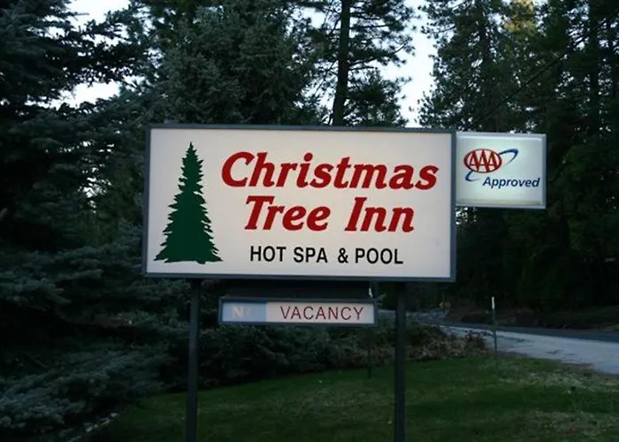 Christmas Tree Inn