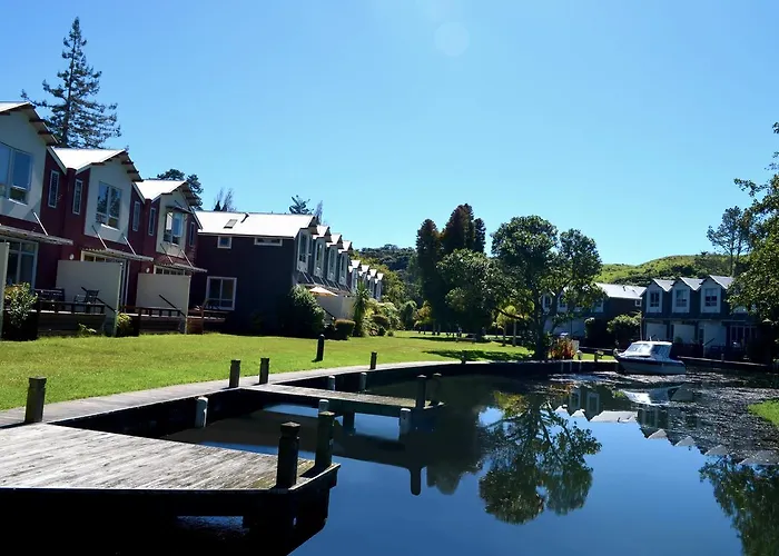 Twinlake Villas