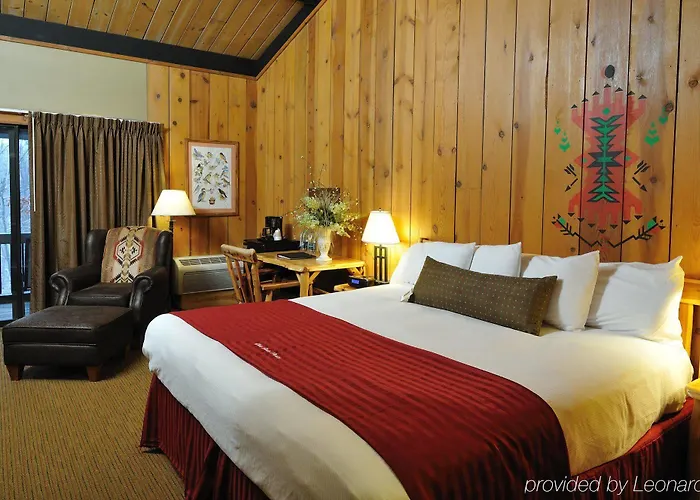 Shawnee Lodge