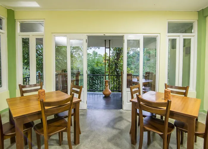 Old Frankland Kandy Luxury Boutique Hotel
