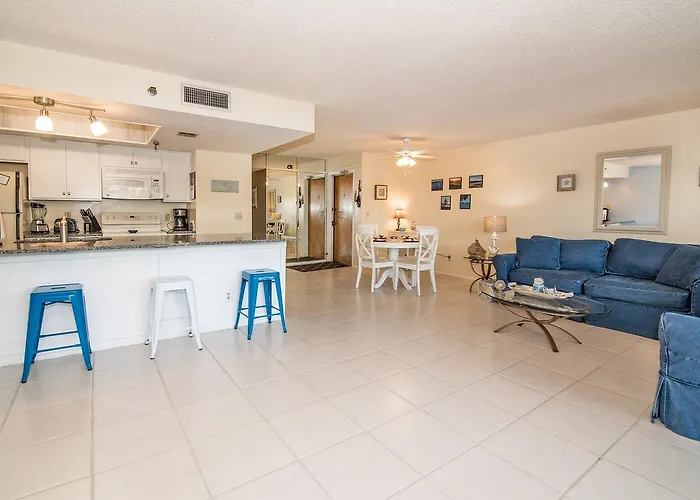 Intercoastal Beach Suite