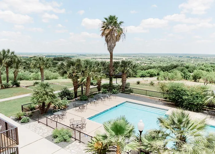 Hillside Boutique Hotel