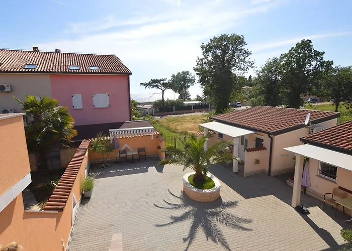 Apartmani Dekovic Materada